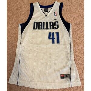 Vintage Nike Team Dallas Mavericks Dirk Nowitzki White Blue Size Large Y2K #41